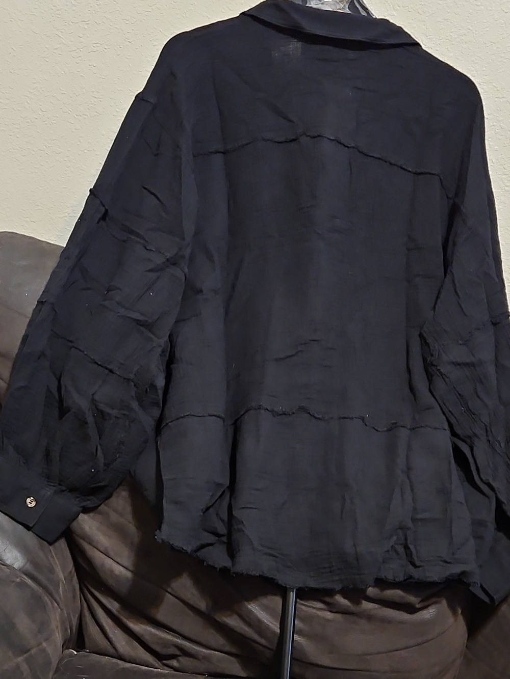 easel Black Button-Front Shacket - Picture 5 of 10